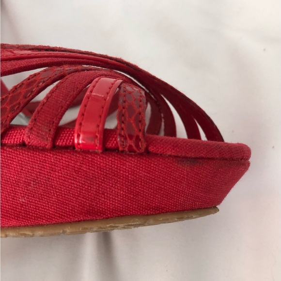 WHBM Gorgeous red strappy snakeskin platform wedges, worn 1x. - Picture 10 of 13